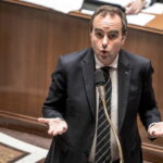 Sébastien Lecornu confronté à une motion de censure des écologistes ce lundi.