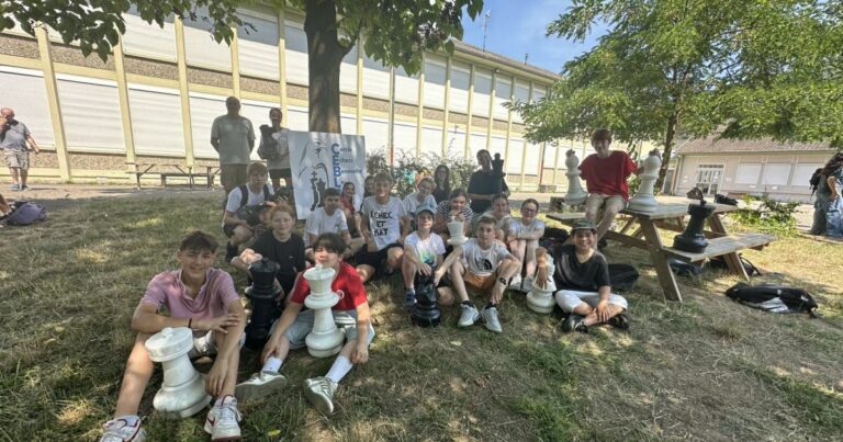 Tournoi d’échecs à Kaysersberg Vignoble : participation d’écoliers et collégiens.
