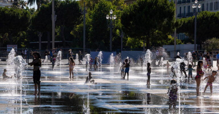 Canicule : 61 départements en vigilance orange, chaleurs intenses dans le Sud-Ouest.