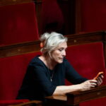 Procès en appel de Marine Le Pen : risque de déchéance de son mandat de députée.