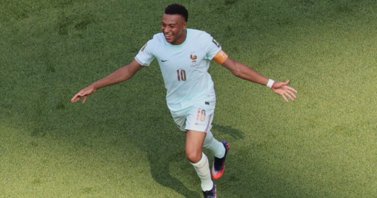 Coupe du monde 2026 : Les Bleus en demi-finales grâce aux performances de Mbappé et Dembélé