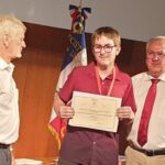 Théo Dietrich reçoit le Prix des apprentis de la Légion d’honneur à Thann.
