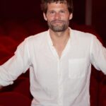 Festival d’Avignon : Alexis Michalik évoque la polémique autour du Off et de l’extrême droite.