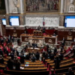Vote final mercredi sur le suicide assisté en France : critères et enjeux législatifs.