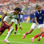 France mené par Espagne en demi-finale après un penalty contre Digne.