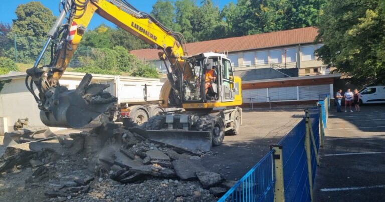 Sierentz : un chantier de verdure pour améliorer le confort du périscolaire.
