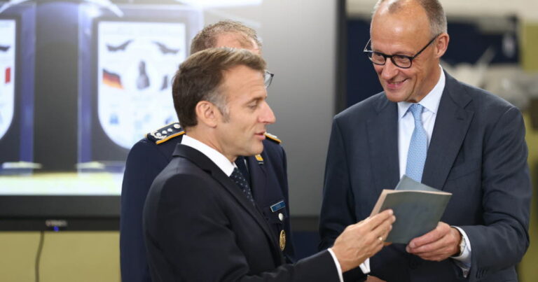 Paris et Berlin cherchent une nouvelle dynamique après l’échec de leur projet d’avion commun.