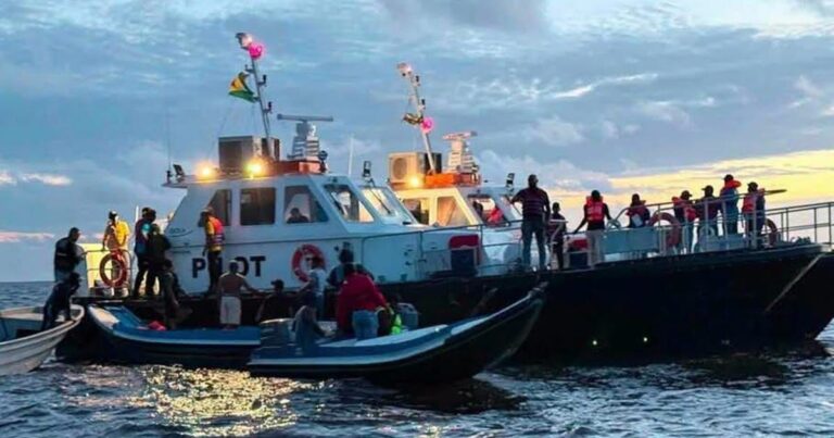 Naufrage d’un ferry au Guyana : 67 rescapés, 66 personnes toujours portées disparues.