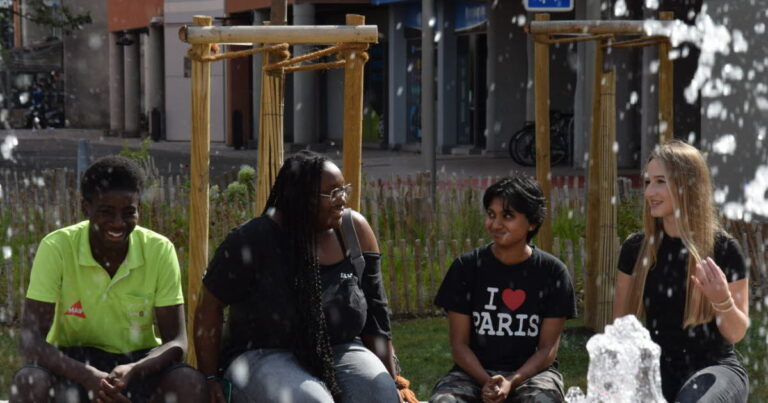 Saint-Louis : Quatre jeunes habitants partagent leur vision de la vie ludovicienne actuelle.