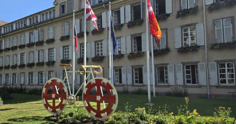 Olivier Becht s’oppose à la loi d’urgence agricole, déception chez les fans du Tour de France
