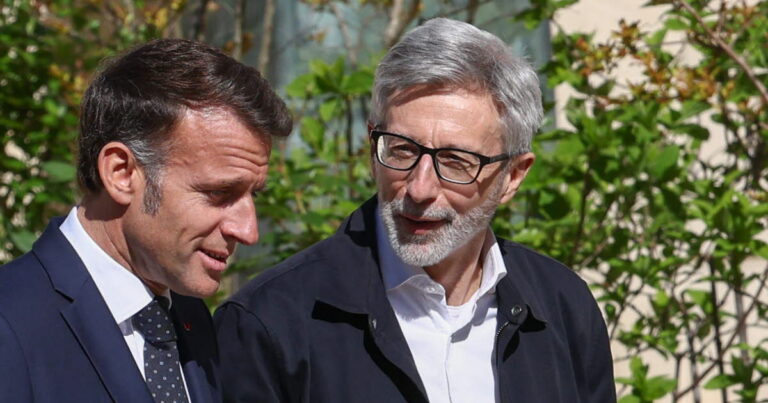 L’Iran convoque l’ambassadeur français Pierre Cochard pour ingérence dans la guerre au Moyen-Orient.