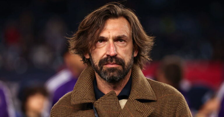 Football italien en crise : luttes d’influence sans sélectionneur aggravent la situation.