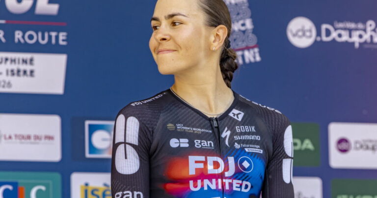 Marianne Vos salue le talent de Célia Gery lors du Tour de France femmes 2026