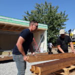 Modules en bois recyclés utilisés pour l&rsquo;accueil périscolaire à Gries et Kappelen.