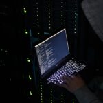 Cyberattaque contre la Fédération Française d’Équitation revendiquée par des hackers politiques.