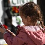 Interdiction des réseaux sociaux pour les mineurs de moins de 15 ans : état des lieux en France.