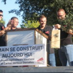 Les Jeunes Agriculteurs Ventoux Dentelles organisent un banquet pour valoriser les produits locaux.