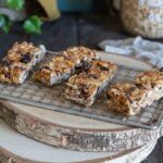 Recette de barres de céréales maison sans additifs, faciles à préparer et saines.