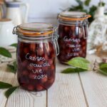 Préparation des bocaux de cerises à l’eau de vie : méthode traditionnelle et étapes clés.