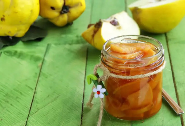 Confiture d’automne aux trois fruits : recette traditionnelle française à réaliser maison