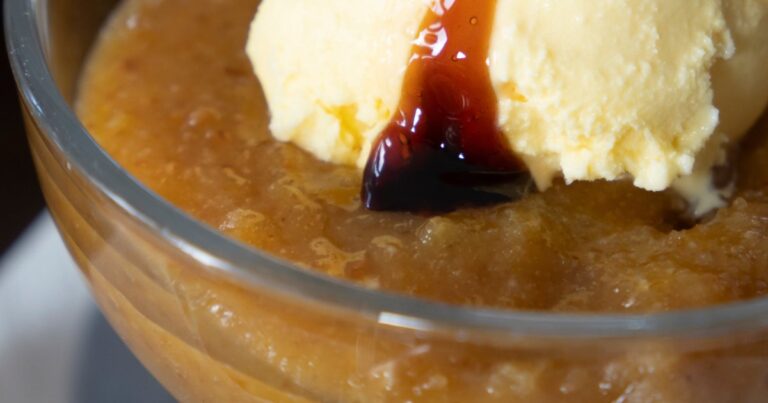 Recette de bienmesabe, un dessert traditionnel des îles Canaries à découvrir.