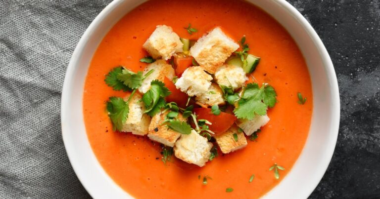 Recette de velouté de poivrons rouges et gingembre pour une cuisine saine et rapide