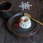 Nougat glacé : un dessert de Noël facile à préparer en avance pour les repas festifs.