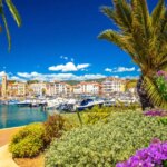 Qualité de vie en Riviera : Menton et Fréjus attirent les nouveaux résidents méditerranéens.