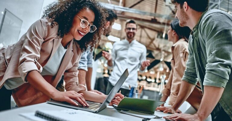 Cinq formations pour élaborer une stratégie de communication efficace en entreprise
