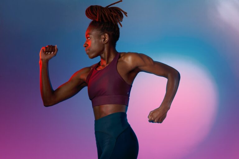 Sexisme dans le sport : le guide UER 2026 confronte les diffuseurs à leurs contradictions.