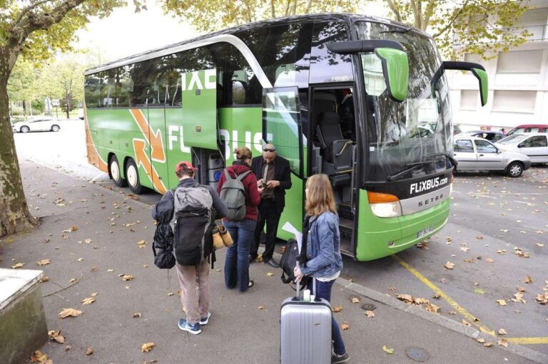 Incendies en Gironde : les prix des FlixBus entre Bordeaux et Bayonne atteignent 90 euros.