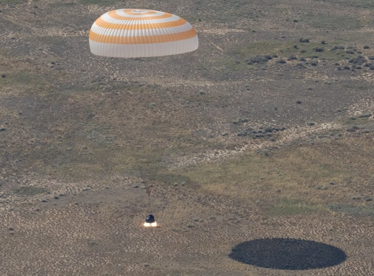 Retour de l’équipage de l’expédition 74 de l’ISS après plusieurs mois en orbite