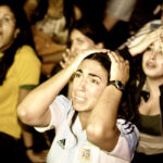 Cris et palpitations : les effets physiologiques d’un match de football sur le corps humain.