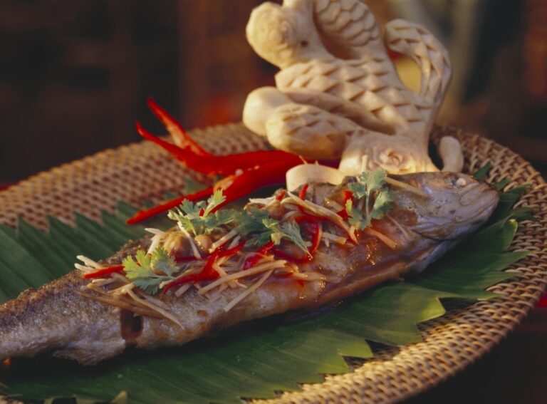 Recette de truite au gingembre, piments et coriandre pour une cuisine saine et savoureuse