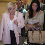 Marine Le Pen cherche des stratégies pour éviter un bracelet électronique durant la campagne.