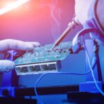 Le secteur technologique en Bourse face à une volatilité croissante et des signes de faiblesse.