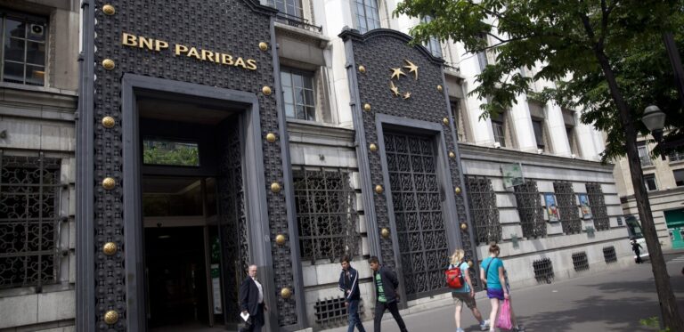 BNP Paribas respecte ses engagements envers les investisseurs dans un contexte économique incertain.