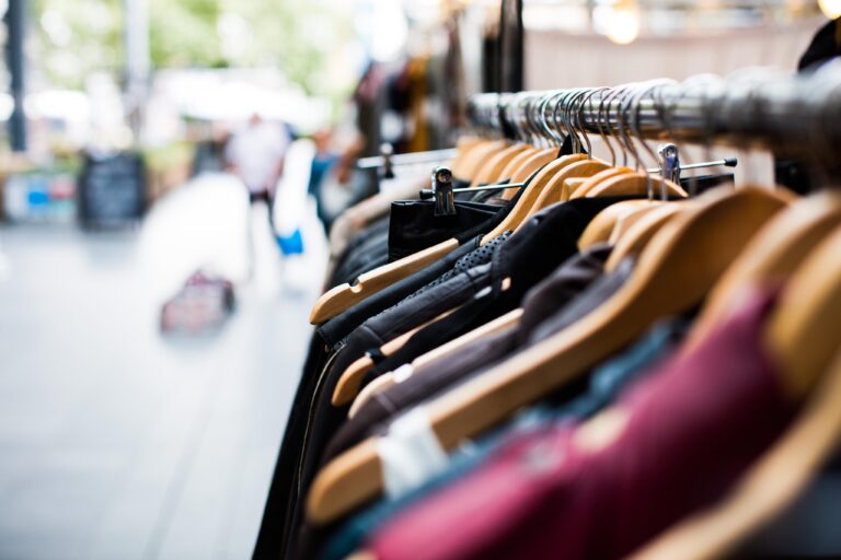 Filière REP textile : une refonte jugée insuffisante par les acteurs du secteur
