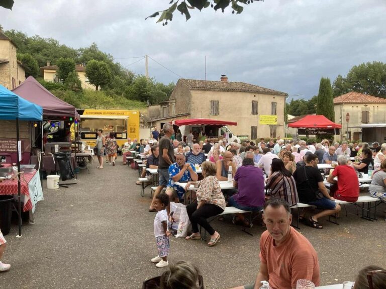 Salles : le marché gourmand du mercredi soir célèbre son 25e anniversaire.