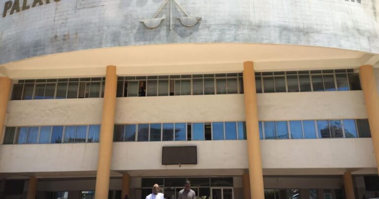 Dakar : Ndeye Khady Ndiaye condamnée à 75 000 FCFA pour insultes envers Ousmane Sonko