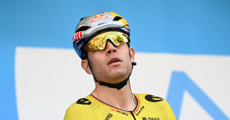 Tour du Danemark : Van Aert remporte l’étape et exprime sa satisfaction.