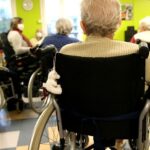 Nouveau décret sur l&rsquo;encadrement des Ehpad : une association salue la transparence accrue.