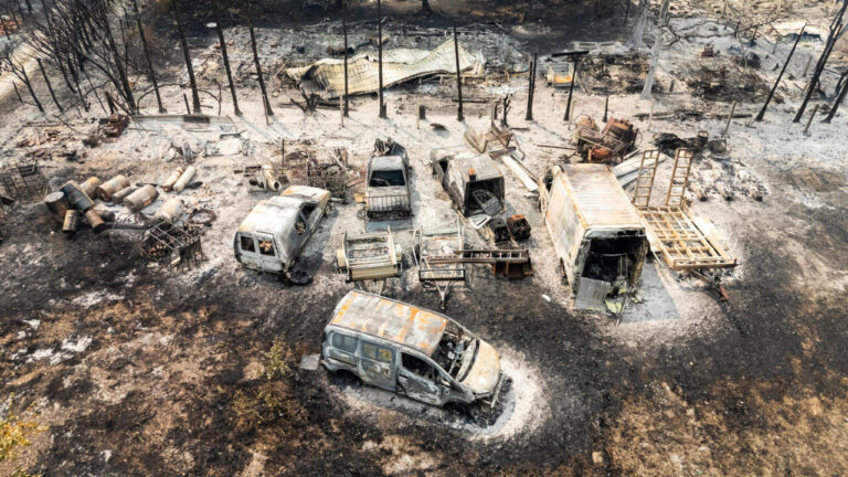 Incendies en France : le coût estimé entre plusieurs centaines de millions et milliards d’euros