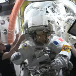 Une Française participe à une mission spatiale alors que l&rsquo;Europe lutte contre des incendies.