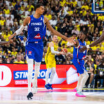 Basket : les Bleus battent la Suède et se rapprochent de la qualification pour le Mondial