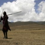 Des Masaï en Tanzanie utilisent la technologie pour préserver les sols traditionnels.