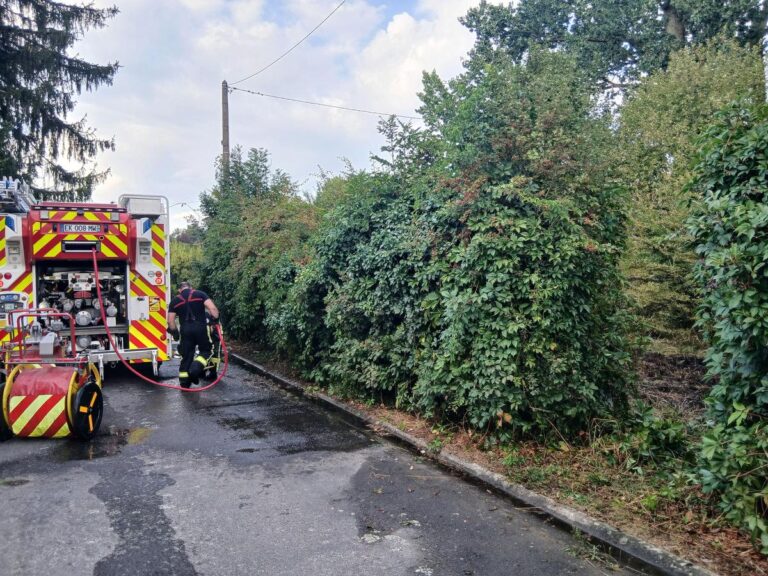 Deux incendies simultanés à Chabanais, deux mineurs interpellés par la gendarmerie.