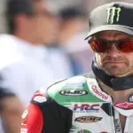Cal Crutchlow évoque son retour en MotoGP pour remplacer Johann Zarco, suscitant l&rsquo;intérêt.