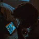 Le slop de l’IA contribue à un déclin cognitif et à l’agressivité chez les enfants.