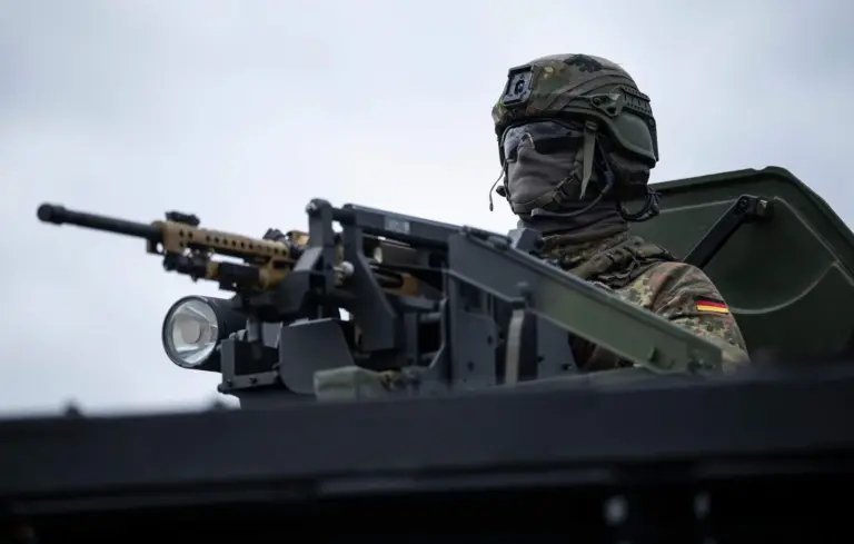 Allemagne : Alerte aux drones sur un site militaire, sécurité renforcée en conséquence.